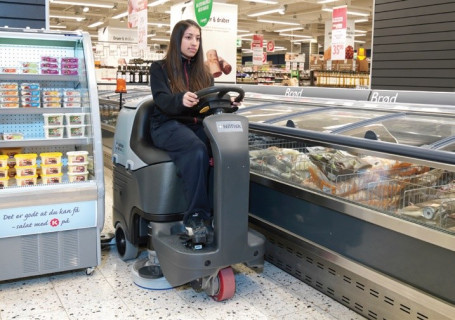 Поломоечная машина Nilfisk BR 752