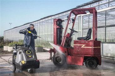 Мойка высокого давления Karcher HDS 8/18-4 C Classic (с нагревом)
