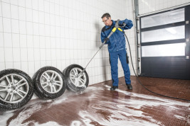 Мойка высокого давления Karcher HDS-E 8/16-4 M 24KW (с нагревом)