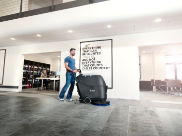 Поломоечная машина Nilfisk SC430 53 B GO line