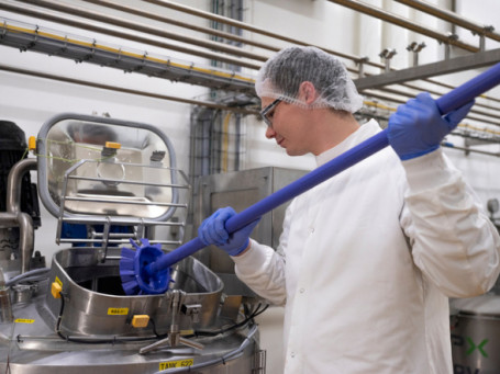 Щетка Vikan UST (190мм, жесткий, синий)