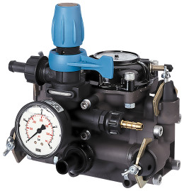 Мембранный насос Comet MC 25 (25 бар, 18.5 л/мин, бенз. мотор LONCIN)