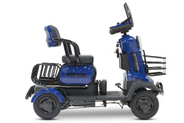 Трицикл электрический Rutrike Квадро (красный)