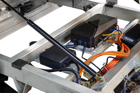 Трицикл электрический Rutrike Эксперт ПРО Плюс 2200 (серый)