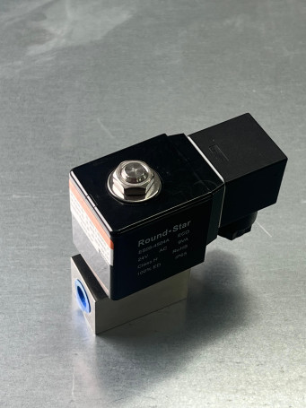 Клапан электромагнитный DN 2.0 (180 бар, 1/4г-г, нерж, 24В) TITAN