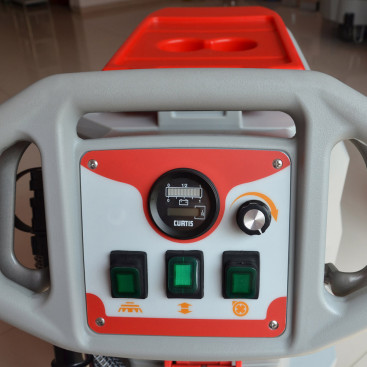 Поломоечная машина Bennett С660bt PRO (150Ач, Li)