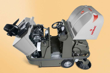 Подметальная машина Comac CS 110 BIFUEL