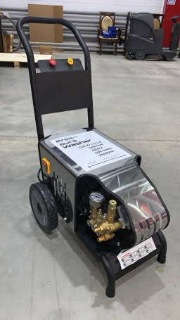 Мойка высокого давления TOR SJ (140бар, 10л/мин)