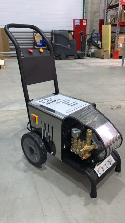 Мойка высокого давления TOR SJ (140бар, 10л/мин)