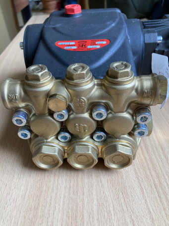 Насос высокого давления IPG E2E2113C (3400 об/мин)