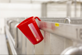 Мерный кувшин Vikan (2л, красный)