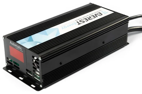 Зарядное устройство EVEREST Energy QY500H-24-08 (24В, 8А, Gel/AGM)