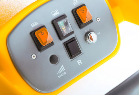 Поломоечная машина Ghibli ROUND 45 SM 55 (69Ач)