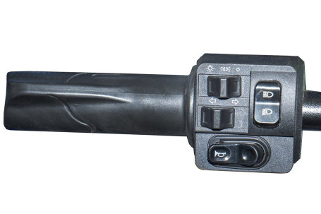 Трицикл электрический Rutrike КАРГО Кабина Универсал 1500 (черный)