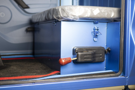 Трицикл электрический Rutrike КАРГО Кабина Универсал 1500 (зеленый)