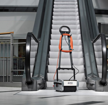 Поломоечная машина Nilfisk CA 330 Escalator