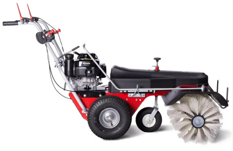 Подметальная машина Limpar 84 PRO Honda (универс. щетка)