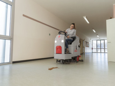 Поломоечная машина Comac Innova Comfort 85 B CB