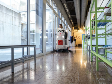 Поломоечная машина Comac Innova Comfort 85 B CB (АКБ Li-Ion)