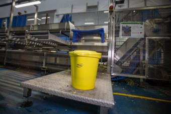 Ведро Vikan (12л, м/детект, желтый)