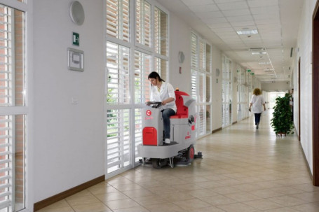 Поломоечная машина Comac Innova Comfort 85 B Manual